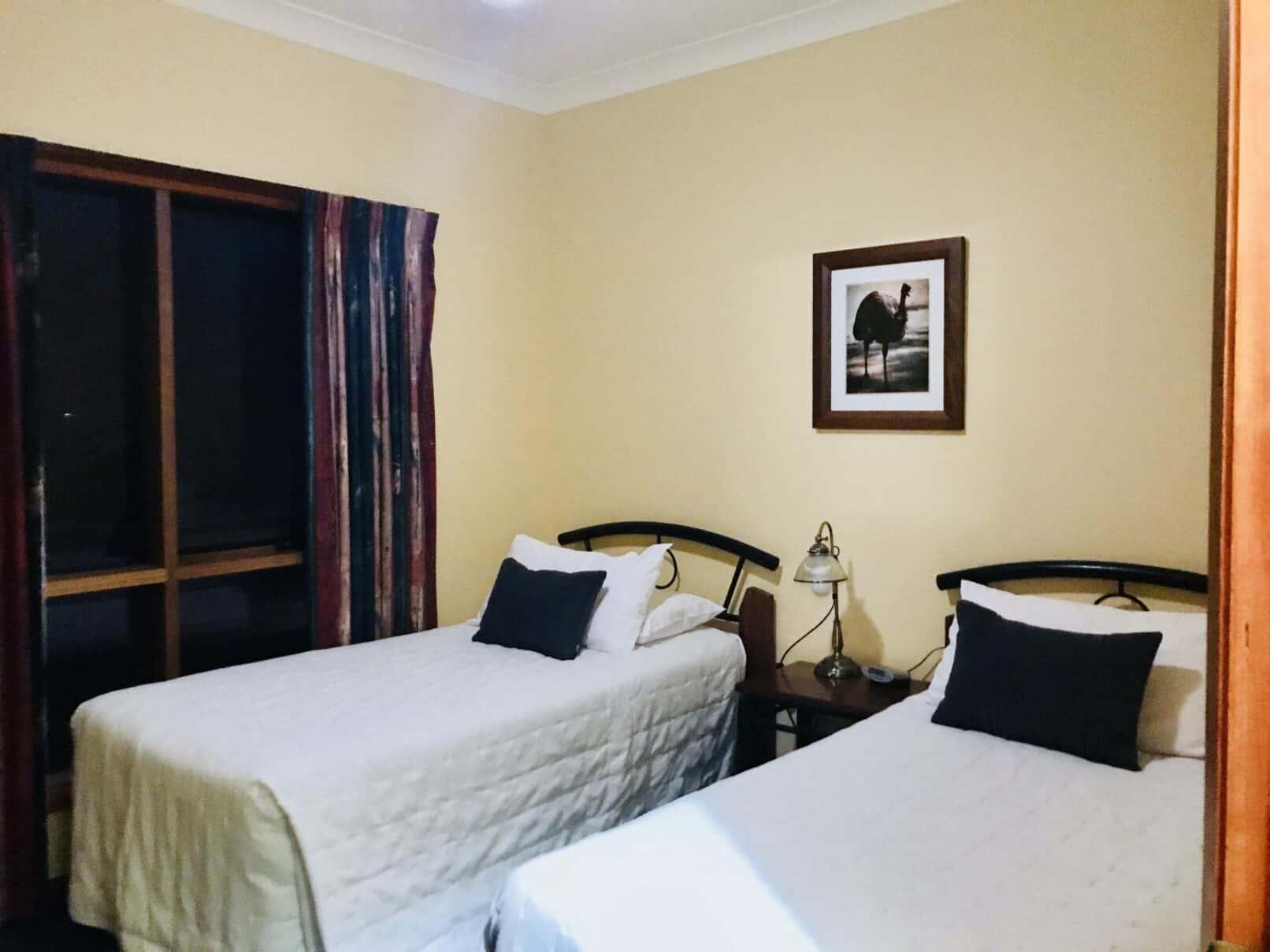2 single beds in villa